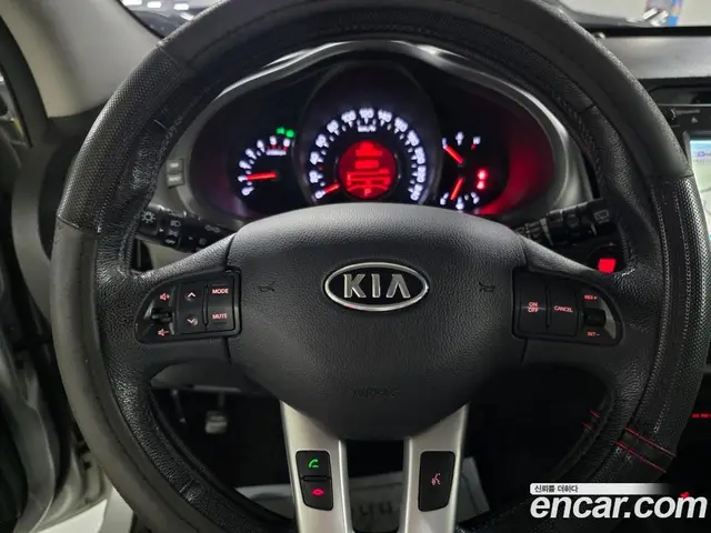 Kia Sportage 2011 2.0 АКПП, миниатюра 11