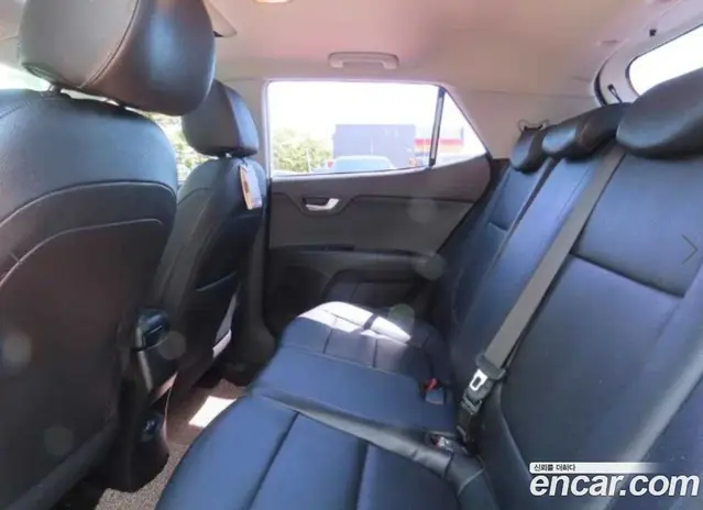 Kia Stonic 2018 1.6 АКПП, миниатюра 6