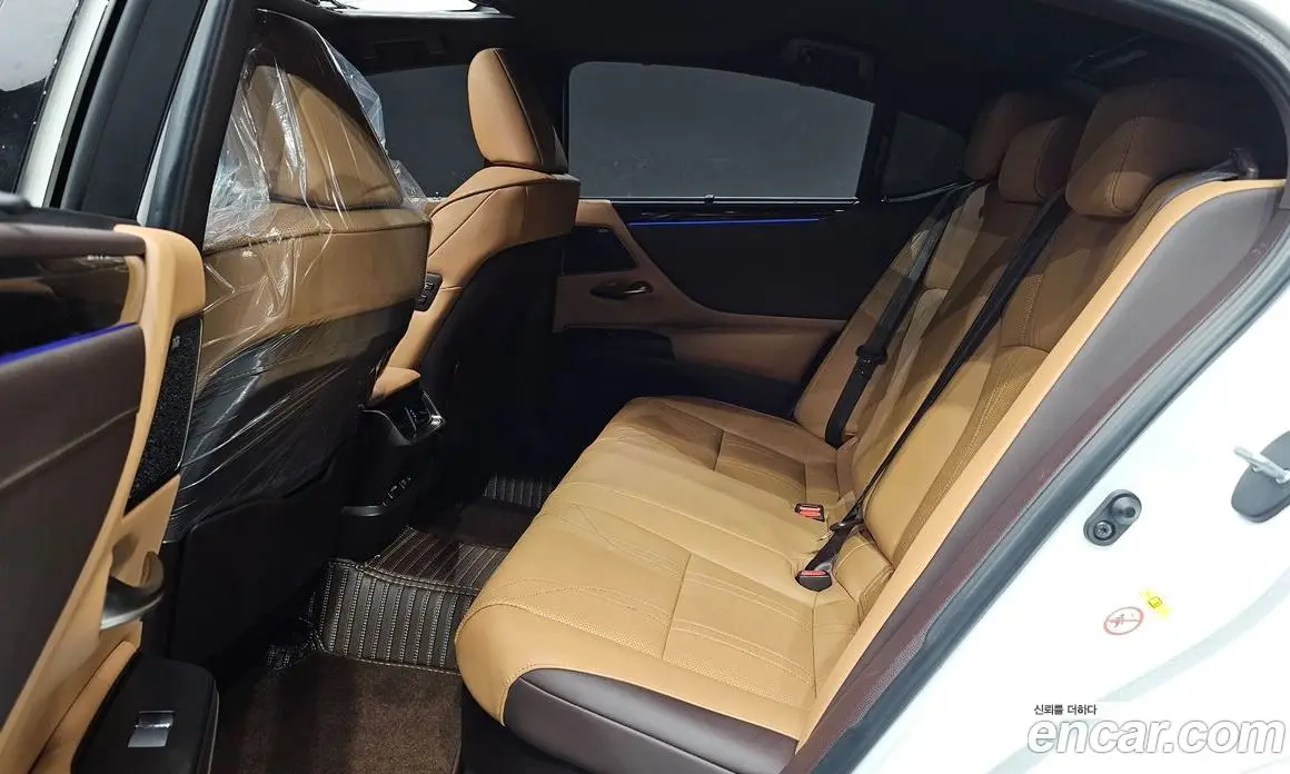 Lexus ES 2019 2.5 АКПП, фото 18 Lexus ES 2019 2.5 АКПП, фото 18