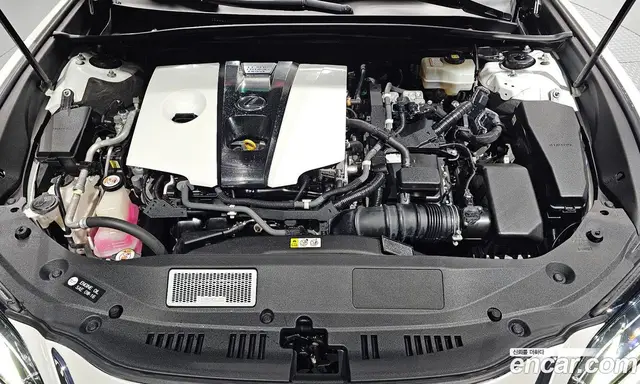 Lexus ES 2019 2.5 АКПП, миниатюра 6 Lexus ES 2019 2.5 АКПП, миниатюра 6