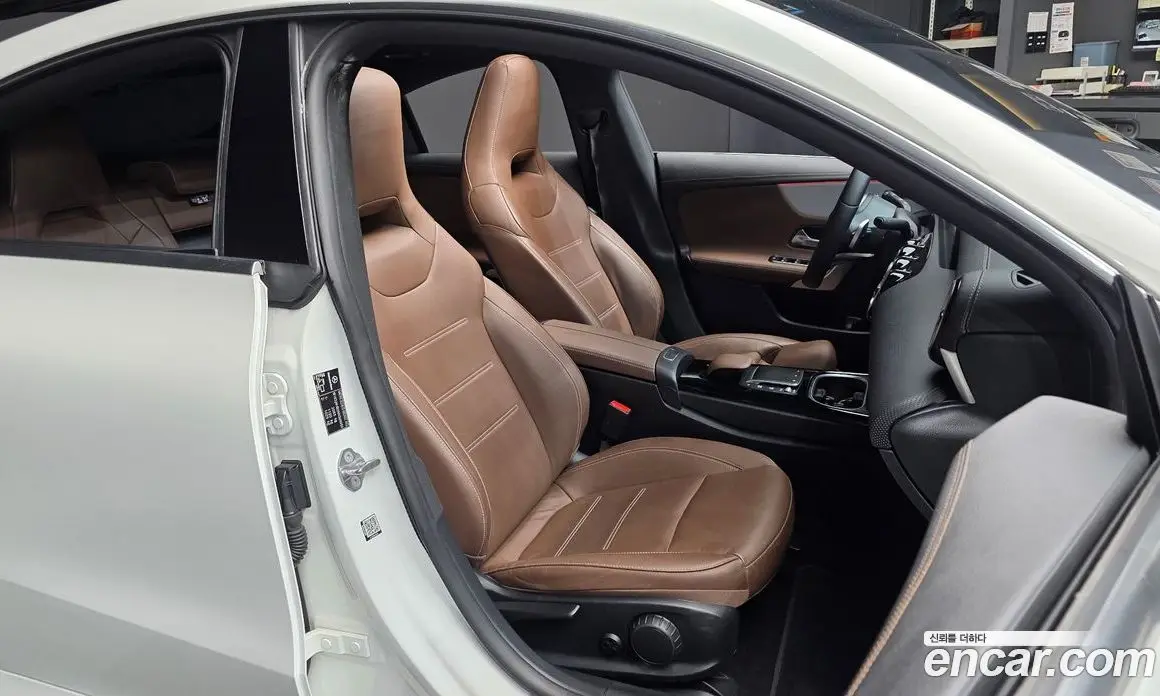 Mercedes-Benz CLA-Class 2022 2.0 АКПП, фото 16