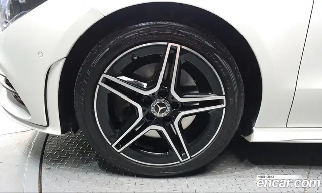 Mercedes-Benz CLA-Class 2022 2.0 АКПП, миниатюра 5