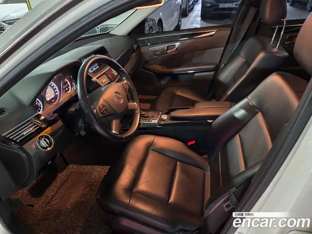 Mercedes-Benz E-Class 2011 2.1 АКПП, миниатюра 5