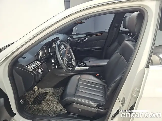 Mercedes-Benz E-Class 2015 2.1 АКПП, миниатюра 11