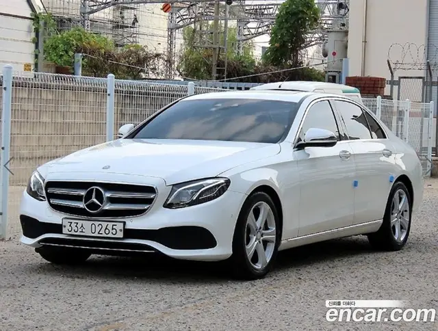 Mercedes-Benz E-Class 2016 1.9 АКПП, миниатюра 2
