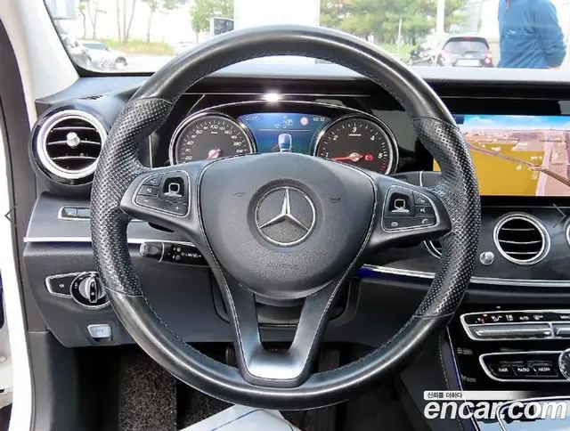 Mercedes-Benz E-Class 2016 1.9 АКПП, миниатюра 8