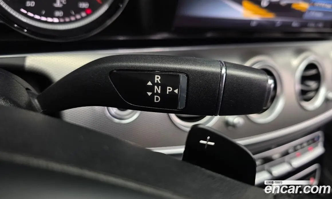 Mercedes-Benz E-Class 2017 2.0 АКПП, фото 11