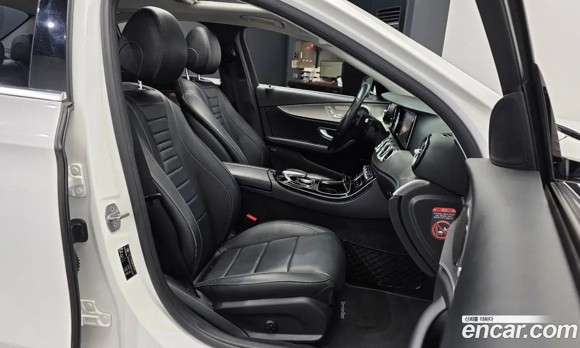Mercedes-Benz E-Class 2017 2.0 АКПП, фото 16