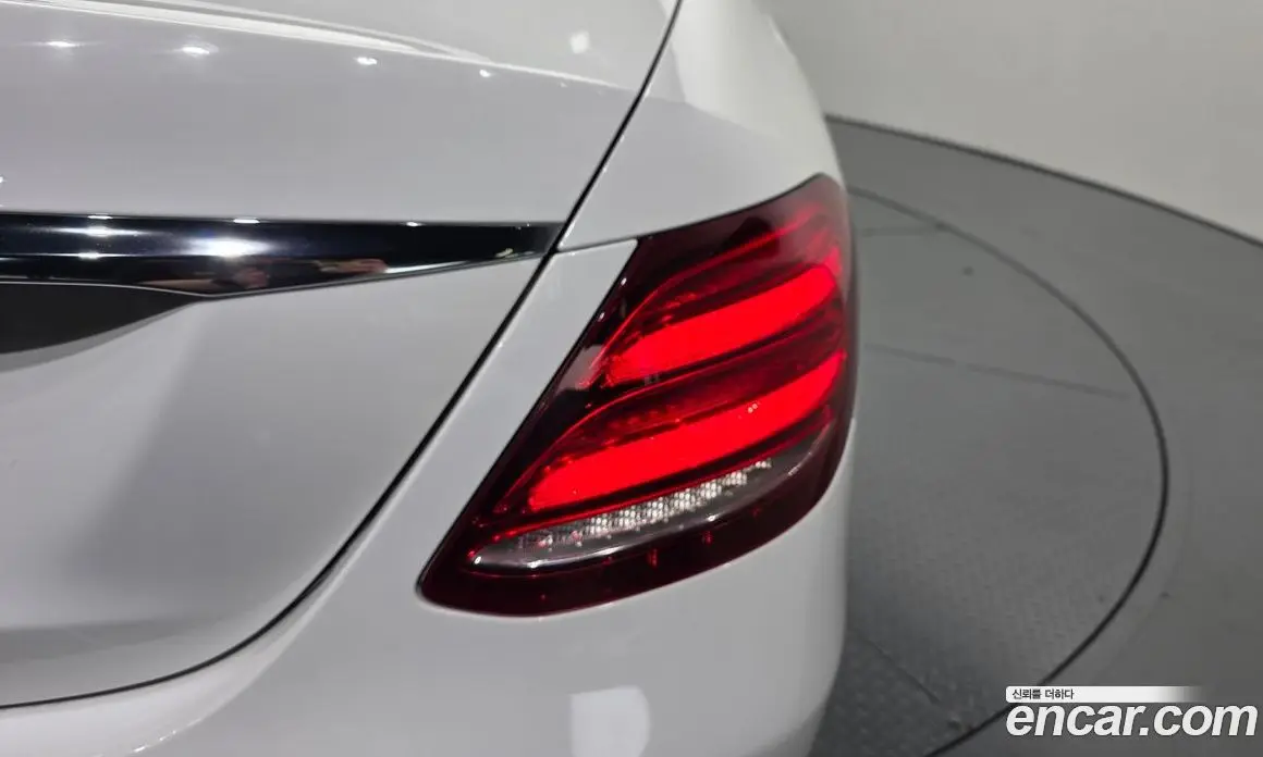 Mercedes-Benz E-Class 2017 2.0 АКПП, фото 8