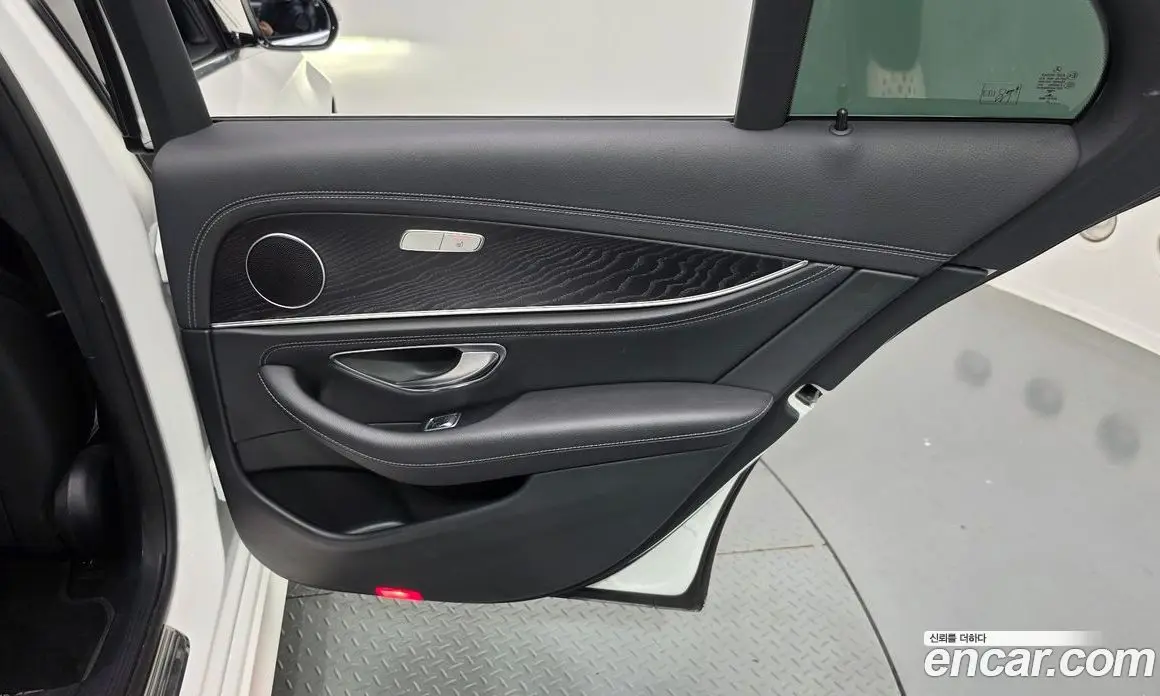 Mercedes-Benz E-Class 2021 1.9 АКПП, фото 15
