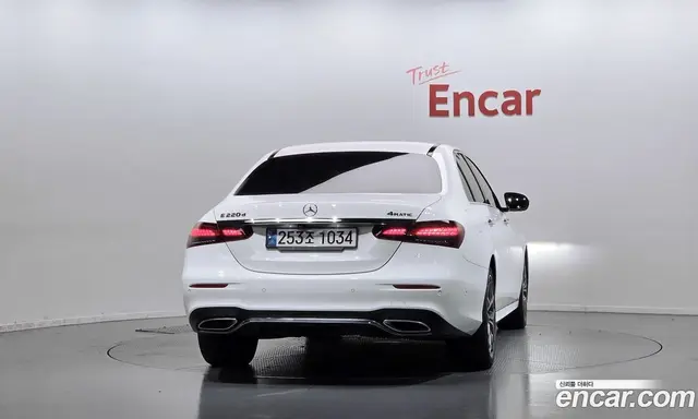 Mercedes-Benz E-Class 2021 1.9 АКПП, миниатюра 4