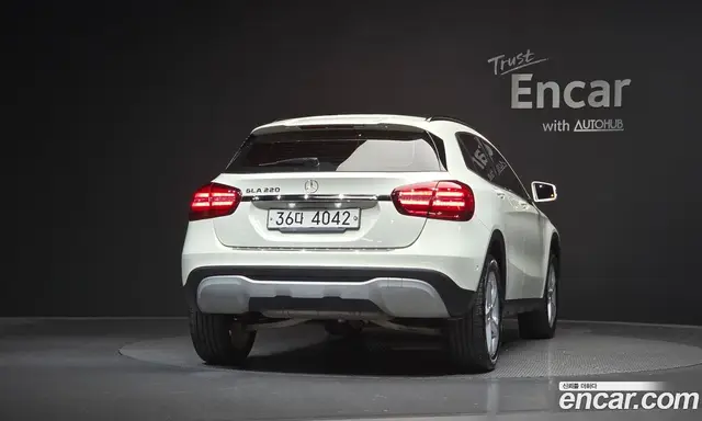 Mercedes-Benz GLA-Class 2017 2.0 АКПП, миниатюра 3