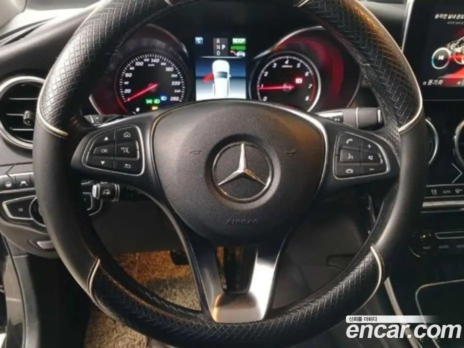 Mercedes-Benz GLC-Class 2018 2.0 АКПП, фото 7 Mercedes-Benz GLC-Class 2018 2.0 АКПП, фото 7