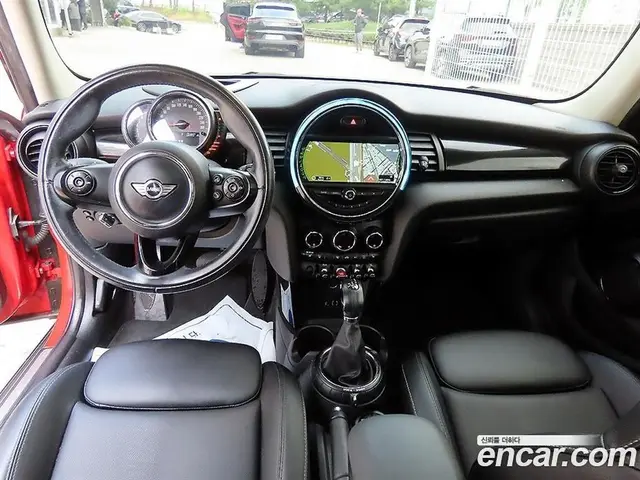 Mini Cooper 2017 1.5 АКПП, миниатюра 7