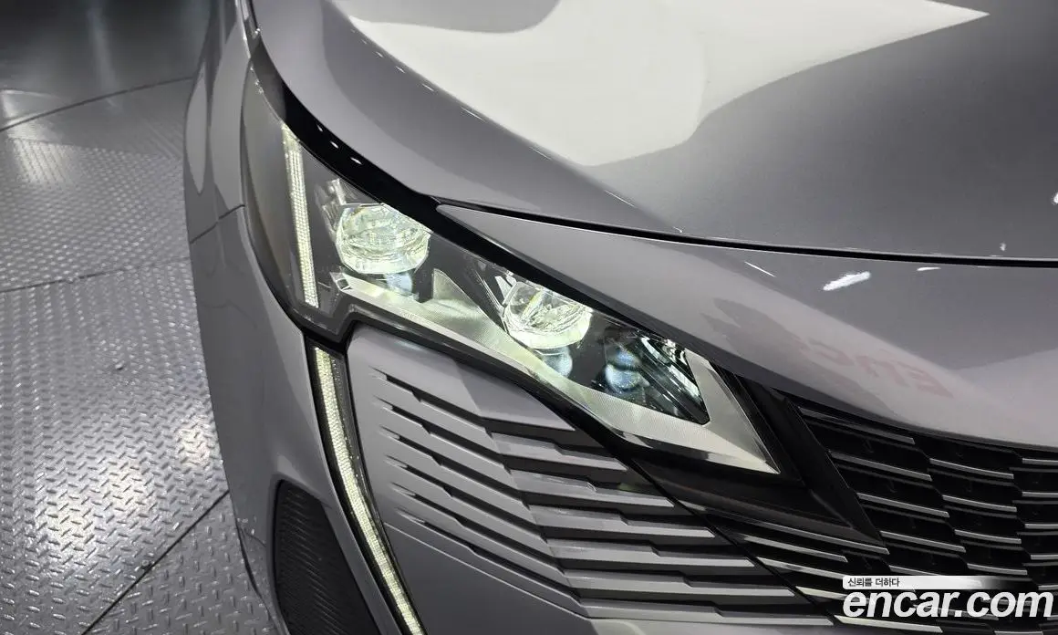 Peugeot 5008 2024 1.2 АКПП, фото 7