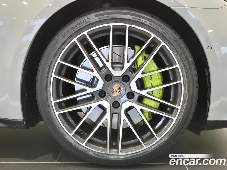 Porsche Panamera 2024 2.9 АКПП, фото 5