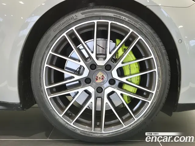 Porsche Panamera 2024 2.9 АКПП, миниатюра 5