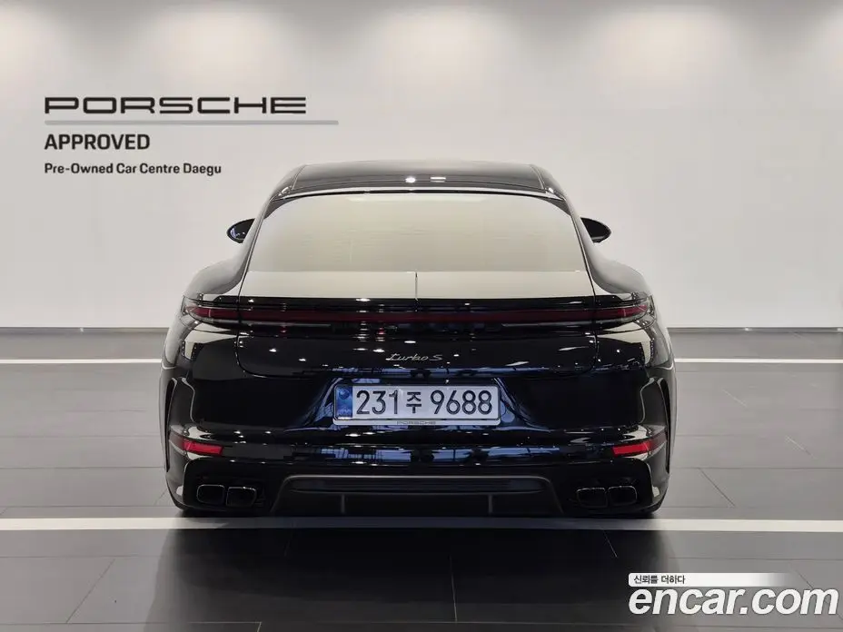 Porsche Panamera 2025 4.0 АКПП, фото 3