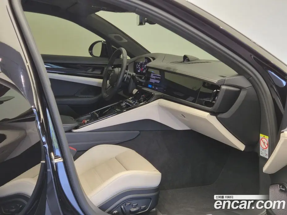 Porsche Panamera 2025 4.0 АКПП, фото 7