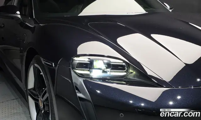 Porsche Taycan 2023 0.1 АКПП, миниатюра 8