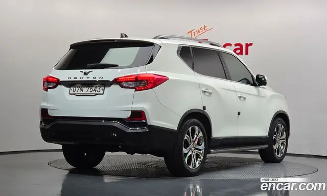 SsangYong Rexton, 2017, 131 148 км