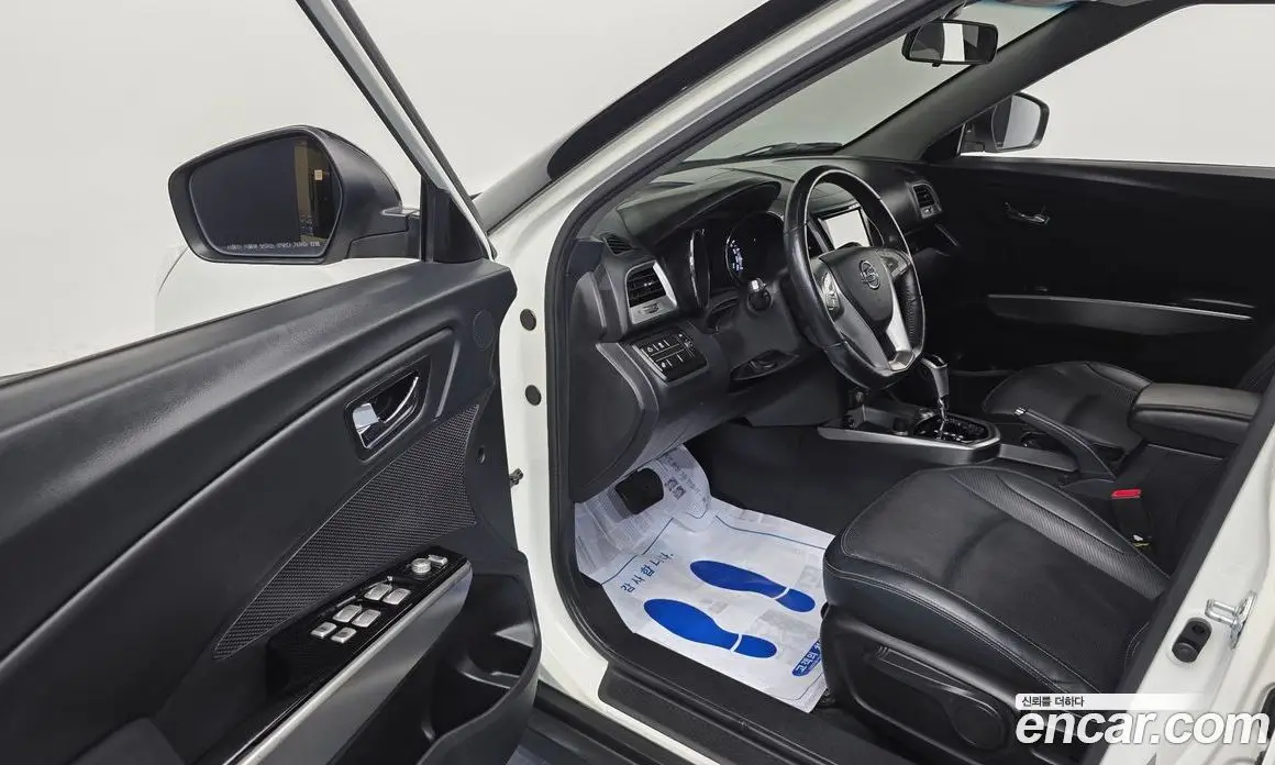SsangYong TIBOLI 2015 1.6 АКПП, фото 10