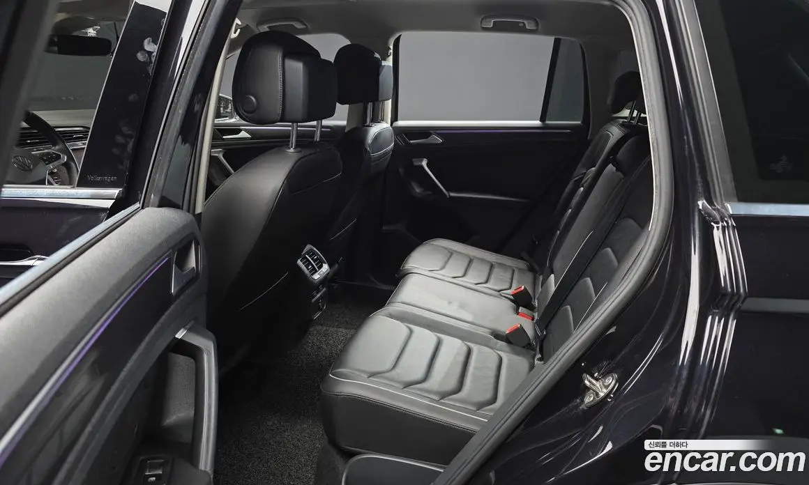 Volkswagen Tiguan 2021 2.0 АКПП, фото 16