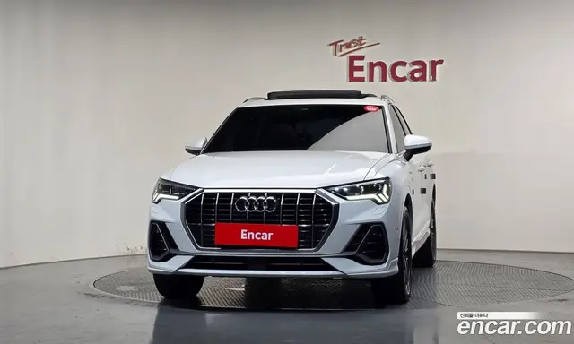 Audi Q3 2022 2.0 АКПП, миниатюра 3