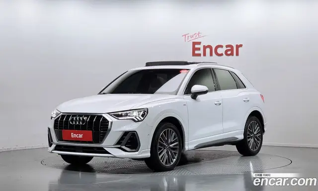 Audi Q3, 2022, 57 946 км