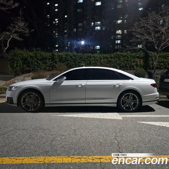 Audi S8 2021 4.0 АКПП, фото 4