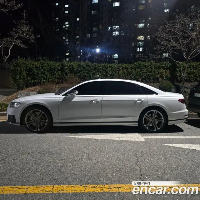 Audi S8 2021 4.0 АКПП, миниатюра 4