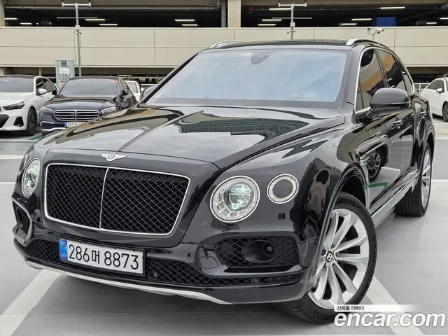 Bentley Bentayga 2020 4.0 АКПП, миниатюра 3