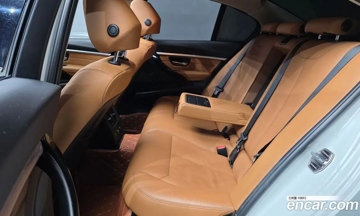 BMW 3 серия 2018 2.0 АКПП, фото 17