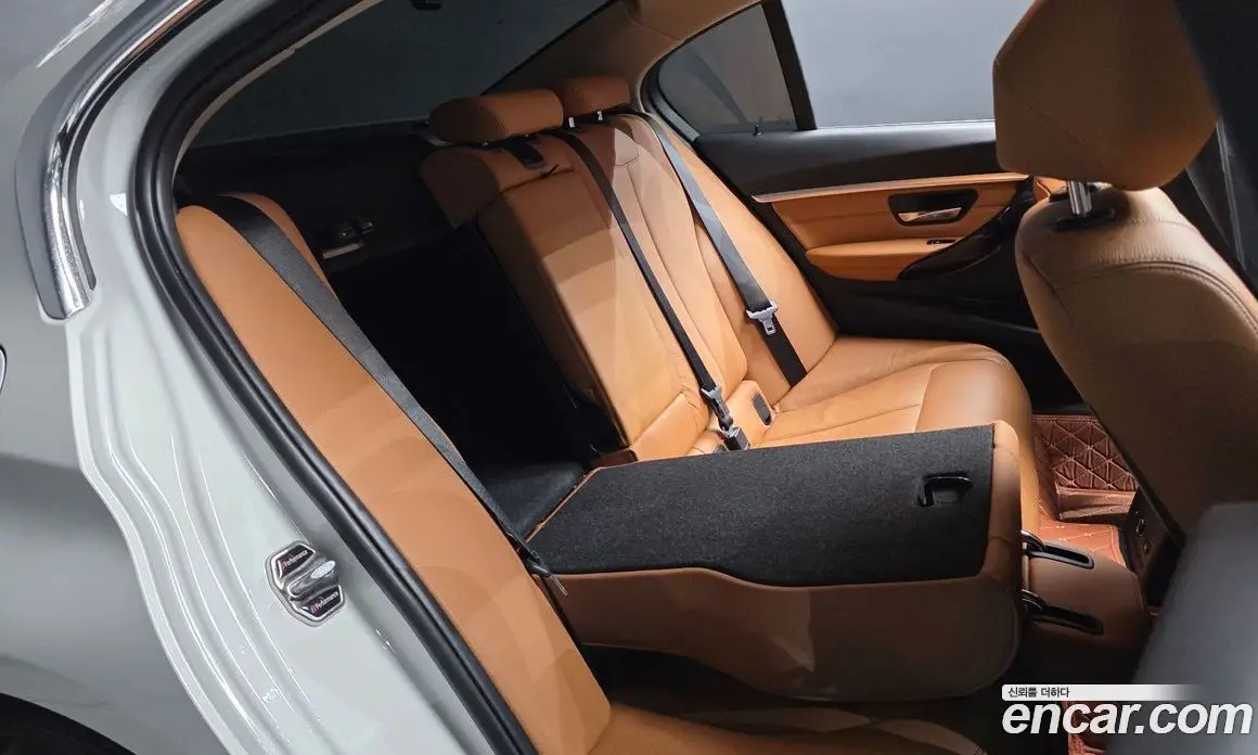 BMW 3 серия 2018 2.0 АКПП, фото 19