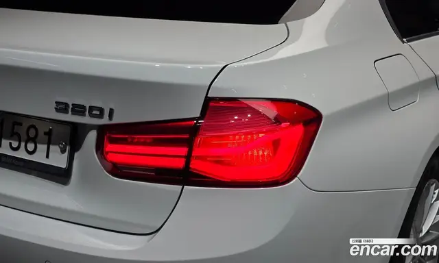 BMW 3 серия 2018 2.0 АКПП, миниатюра 9