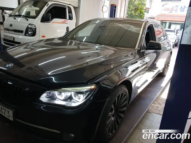 BMW 7 серия 2010 3.0 АКПП, миниатюра 3