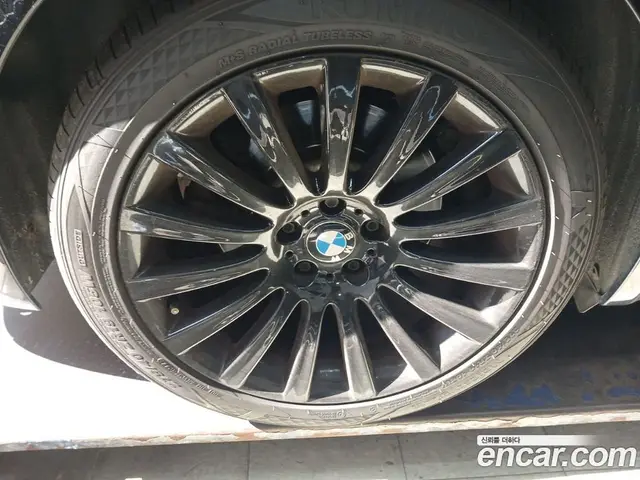 BMW 7 серия 2010 3.0 АКПП, миниатюра 5