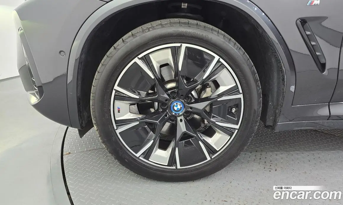 BMW iX3 2024 0.2 АКПП, фото 5