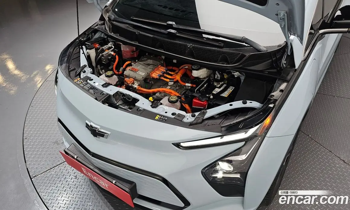 Chevrolet Bolt EV 2023 0.2 АКПП, фото 6