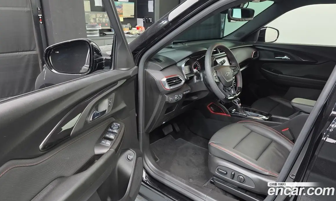 Chevrolet TrailBlazer 2022 1.3 АКПП, фото 13