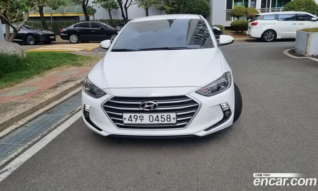 Hyundai Avante 2015 1.6 АКПП, миниатюра 1