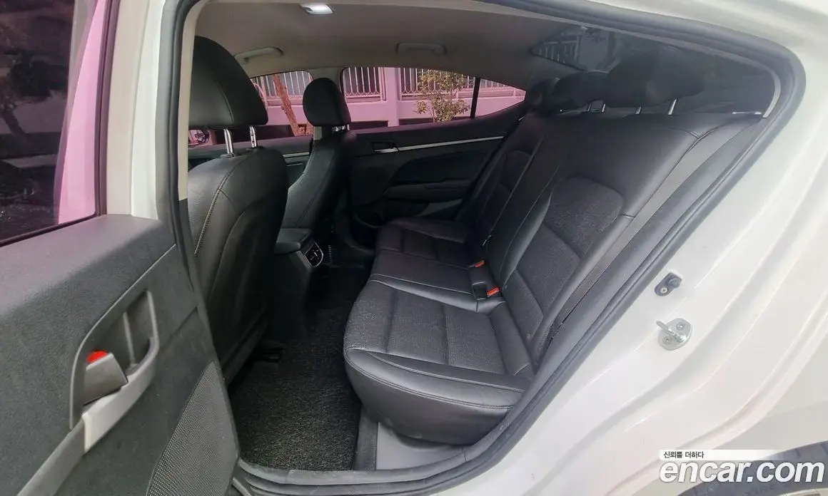 Hyundai Avante 2015 1.6 АКПП, фото 11