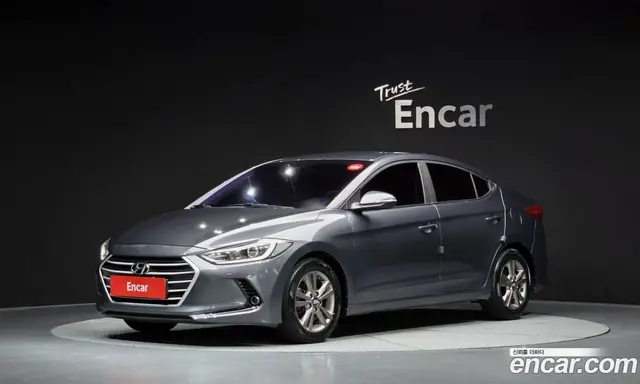 Hyundai Avante, 2015, 157 231 км