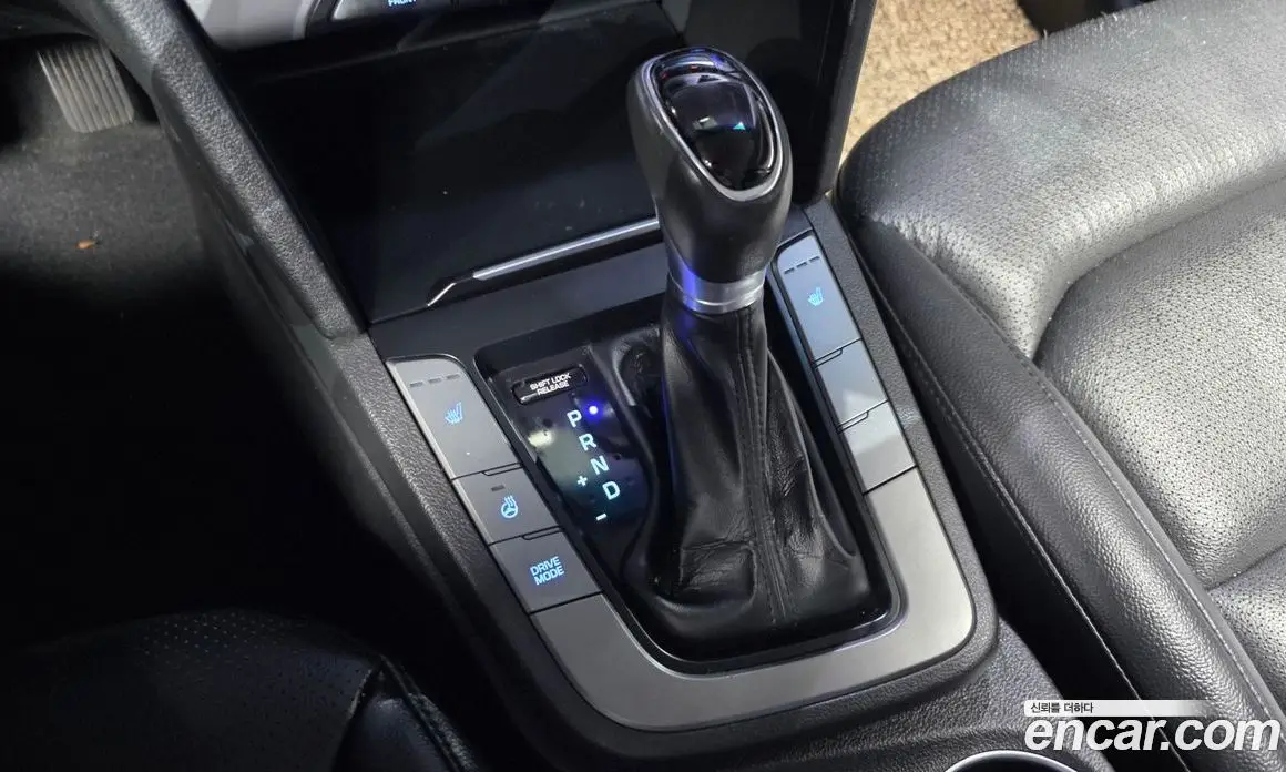 Hyundai Avante 2015 1.6 АКПП, фото 12