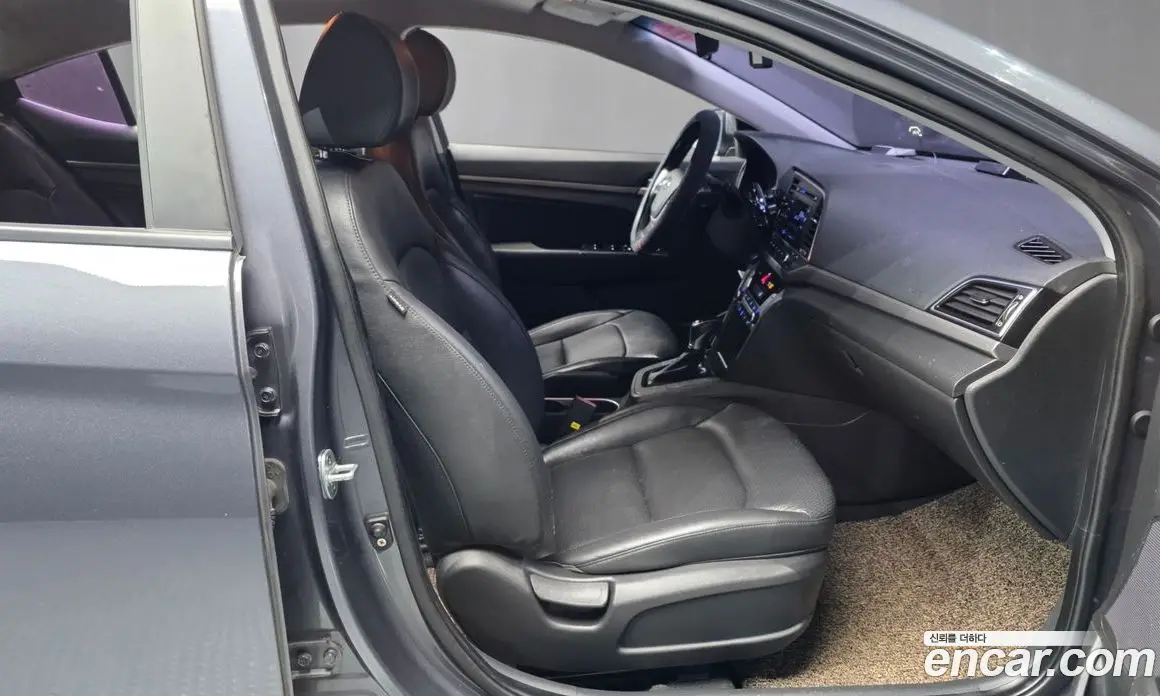 Hyundai Avante 2015 1.6 АКПП, фото 17