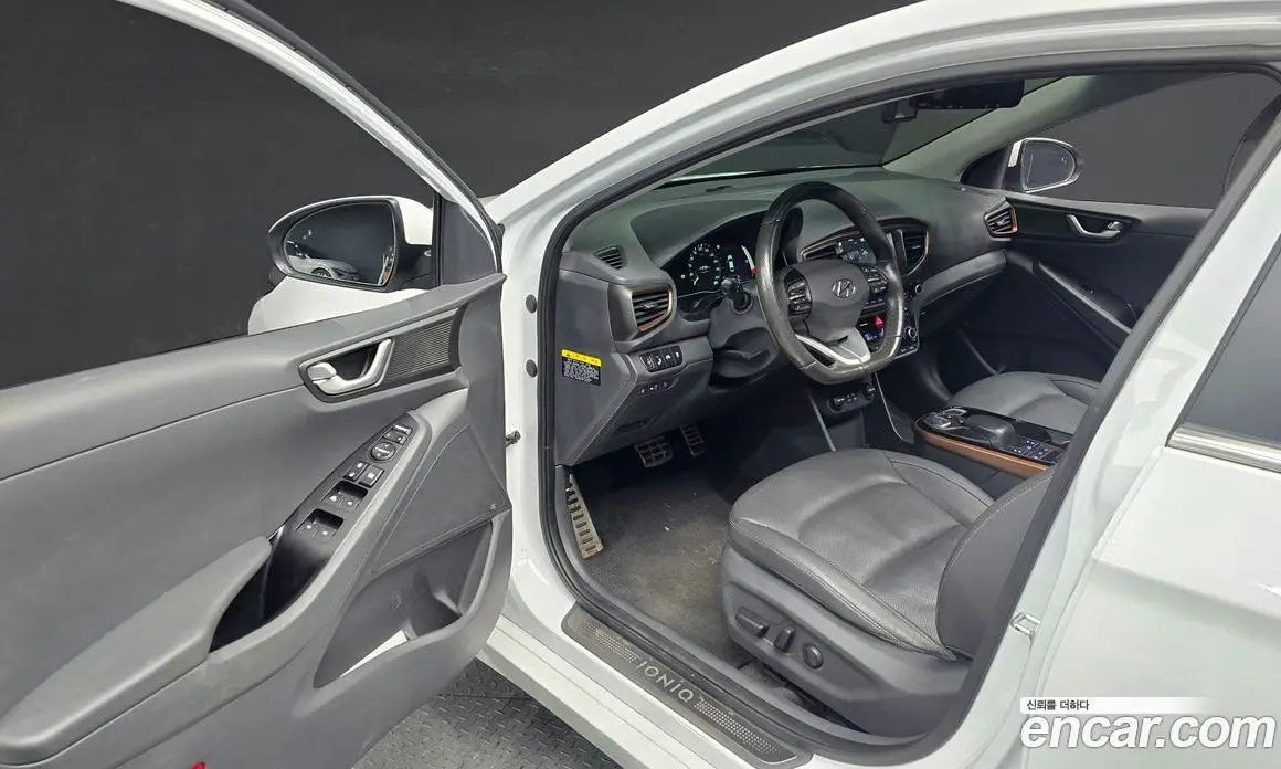 Hyundai Ioniq 2017 АКПП, фото 16
