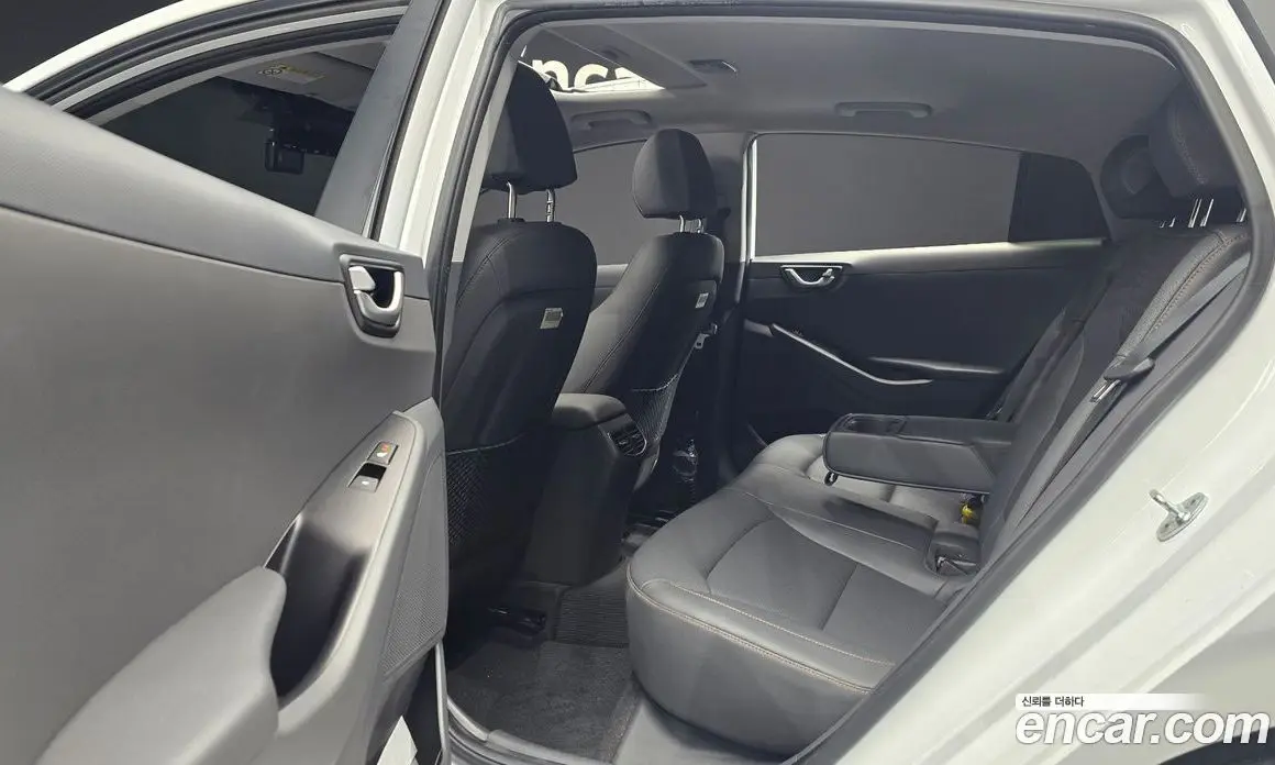 Hyundai Ioniq 2017 АКПП, фото 17