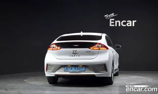 Hyundai Ioniq 2017 АКПП, миниатюра 3