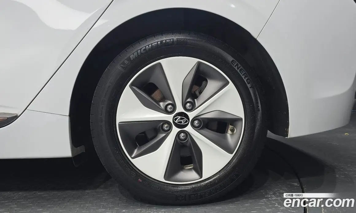 Hyundai Ioniq 2017 АКПП, фото 6