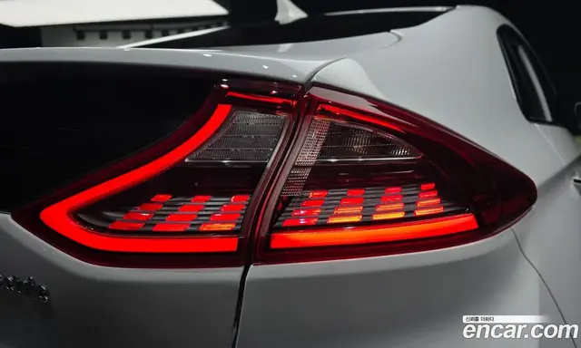 Hyundai Ioniq 2017 АКПП, миниатюра 8